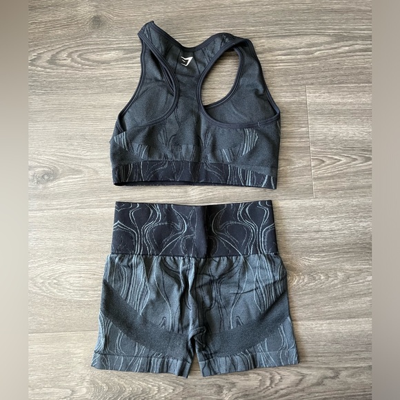NWOT Gymshark Discontinued Mercury Set Size S - Picture 2 of 3
